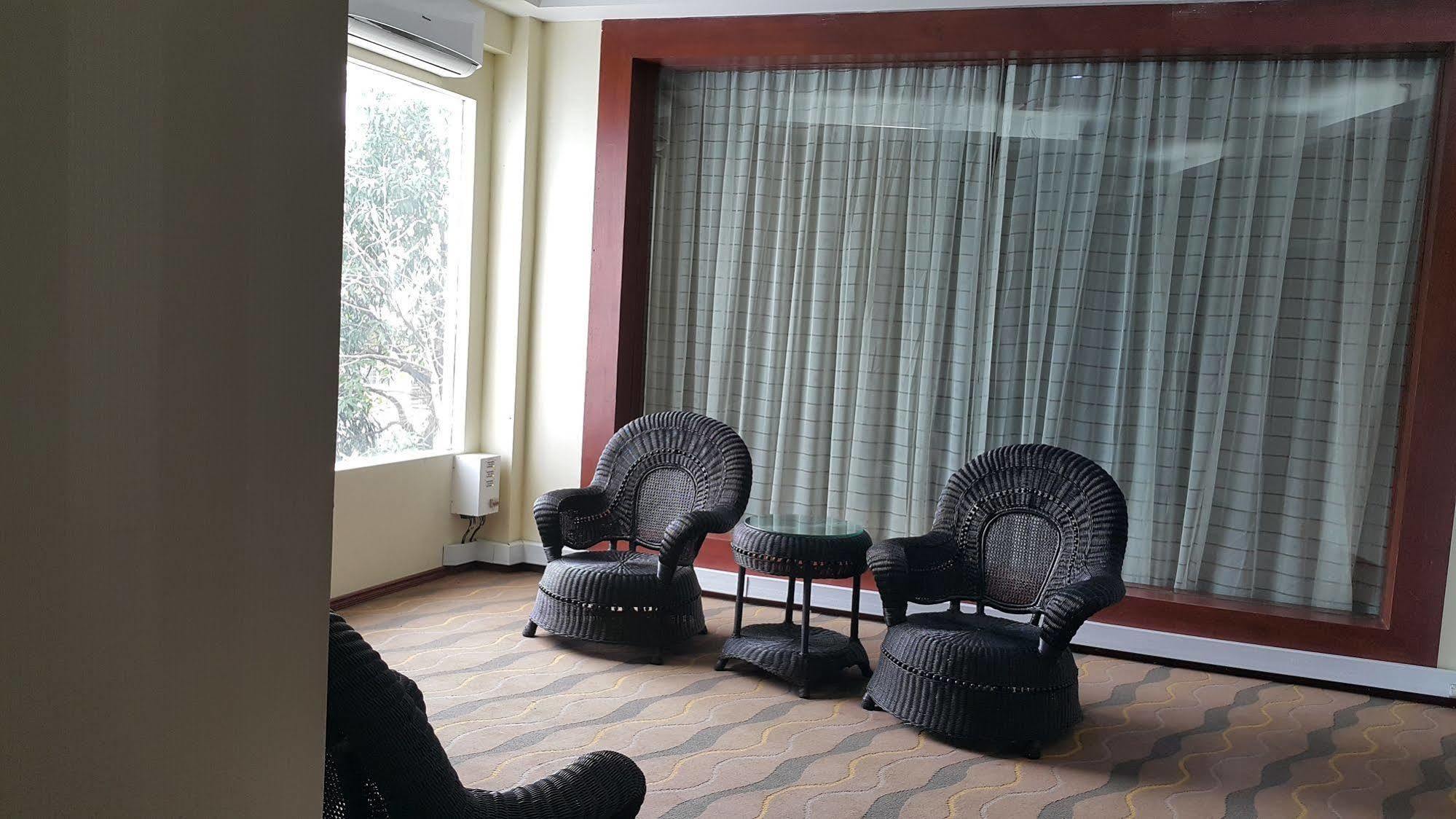 Sky Man Hotel Gyogon Eksteriør billede